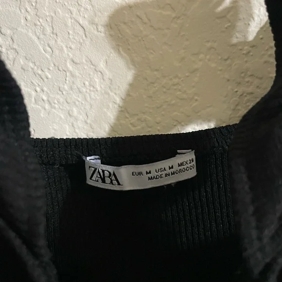 Zara Black Ruffled Women's Top - Picture 3 of 3